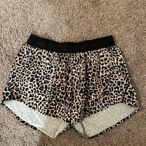 Outdoor voices relay Leopard Print Shorts